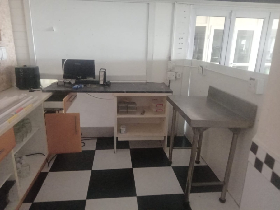 Commercial Property for Sale in Jeffreys Bay Central Eastern Cape